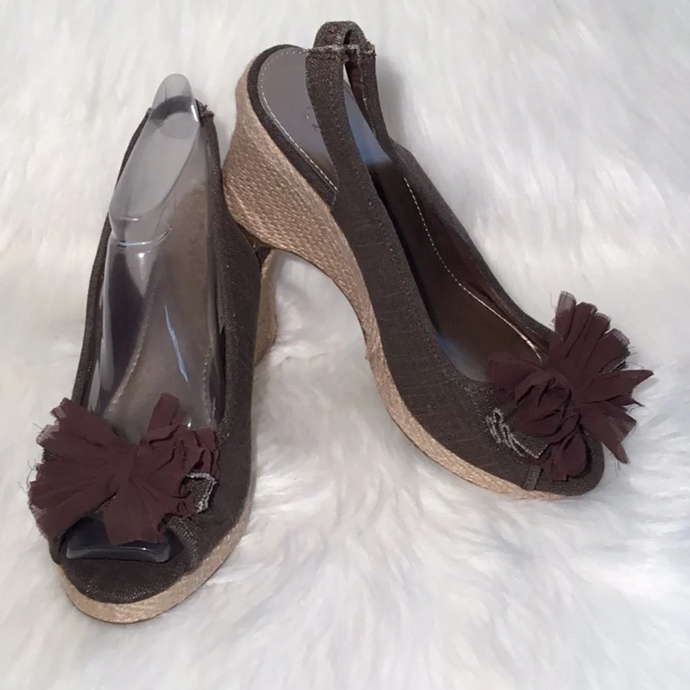NY&CO SLINGBACK WEDGE BUNDLE